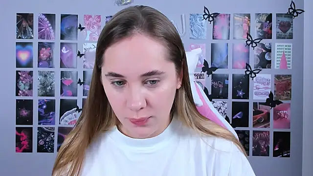 MiaMilas online show from February 11, 2025, 9:41 am