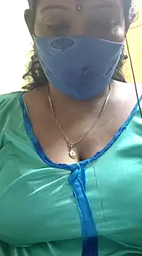 Snapshot of mallu-sumi chatting on March 17, 2025, 9:35 pm mallu-sumi online show from March 17, 2025, 9:35 pm