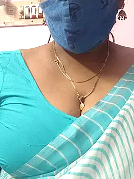 Snapshot of mallu-sumi chatting on September 30, 2025, 6:36 pm mallu-sumi online show from September 30, 2025, 6:36 pm