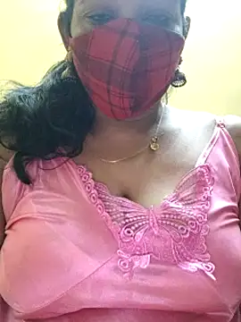 Snapshot of mallu-sumi chatting on March 18, 2025, 10:15 pm mallu-sumi online show from March 18, 2025, 10:15 pm