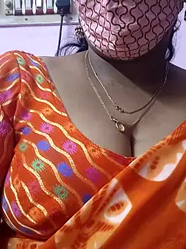 Snapshot of mallu-sumi chatting on October 2, 2025, 5:16 pm mallu-sumi online show from October 2, 2025, 5:16 pm