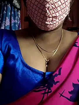 Snapshot of mallu-sumi chatting on September 30, 2025, 3:56 am mallu-sumi online show from September 30, 2025, 3:56 am