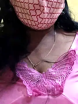 Snapshot of mallu-sumi chatting on March 13, 2025, 6:45 pm mallu-sumi online show from March 13, 2025, 6:45 pm