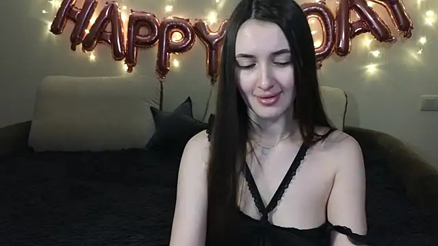 Snapshot of Tutti_Frutt1s chatting on November 22, 2025, 5:28 am Tutti Frutt1s online show from November 22, 2025, 5:28 am