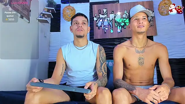 Snapshot of Friendsofeverything_ chatting on January 13, 2026, 3:16 pm Friendsofeverything online show from January 13, 2026, 3:16 pm