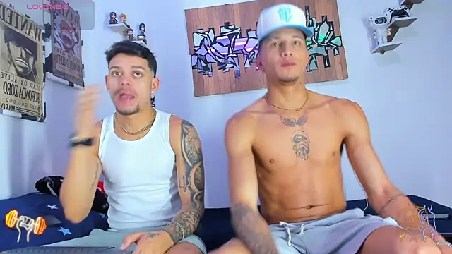 Snapshot of Friendsofeverything_ chatting on February 19, 2026, 12:35 pm Friendsofeverything online show from February 19, 2026, 12:35 pm