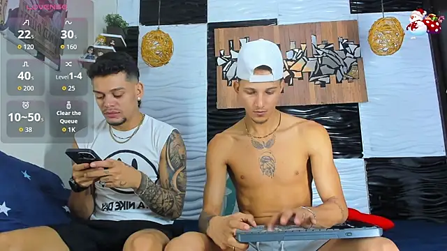 Snapshot of Friendsofeverything_ chatting on January 12, 2026, 2:24 pm Friendsofeverything online show from January 12, 2026, 2:24 pm