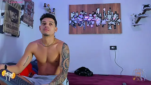 Snapshot of Friendsofeverything_ chatting on February 24, 2026, 1:56 pm Friendsofeverything online show from February 24, 2026, 1:56 pm