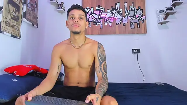 Snapshot of Friendsofeverything_ chatting on February 7, 2026, 2:25 pm Friendsofeverything online show from February 7, 2026, 2:25 pm