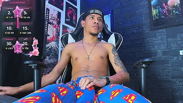 Snapshot of Romancartier_1 chatting on December 20, 2025, 6:49 am Romancartier 1 online show from December 20, 2025, 6:49 am