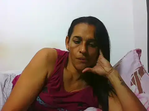 Snapshot of latinbrunettet chatting on March 18, 2025, 2:39 pm latinbrunettet online show from March 18, 2025, 2:39 pm