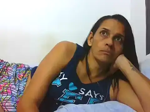 Snapshot of latinbrunettet chatting on February 6, 2025, 1:21 pm latinbrunettet online show from February 6, 2025, 1:21 pm