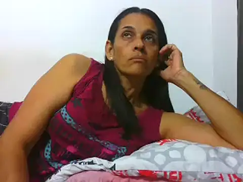 Snapshot of latinbrunettet chatting on March 12, 2025, 12:36 pm latinbrunettet online show from March 12, 2025, 12:36 pm