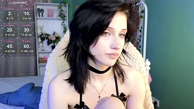 Snapshot of dark_vamp_ chatting on October 19, 2025, 2:42 pm dark vamp online show from October 19, 2025, 2:42 pm