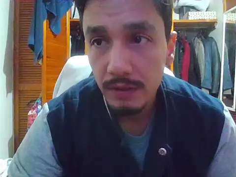 Snapshot of Ginessy chatting on December 21, 2025, 6:31 pm Ginessy online show from December 21, 2025, 6:31 pm