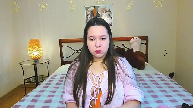 Mira Karter online show from March 4, 2025, 2:06 am