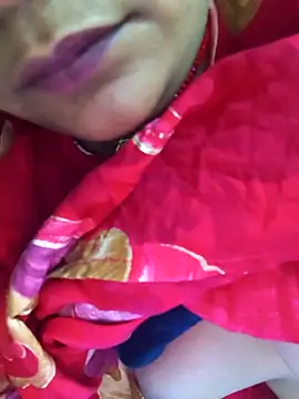 Snapshot of PeaCoooock chatting on November 12, 2025, 6:12 pm PeaCoooock online show from November 12, 2025, 6:12 pm