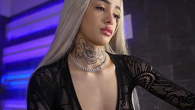 Snapshot of blondie_muller chatting on January 8, 2026, 8:59 pm blondie muller online show from January 8, 2026, 8:59 pm