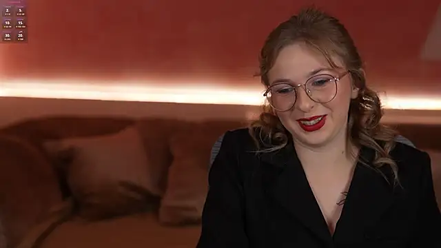 Snapshot of Inessa_Song chatting on February 16, 2025, 11:27 am Inessa Song online show from February 16, 2025, 11:27 am