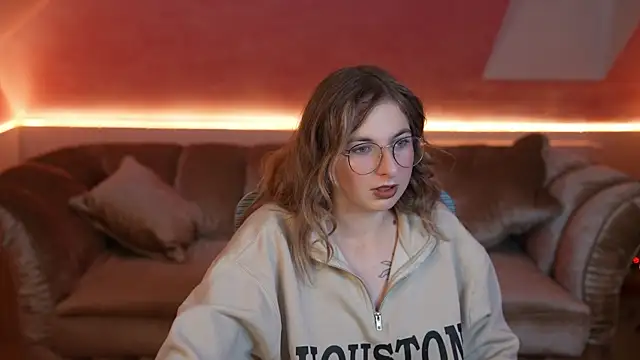 Snapshot of Inessa_Song chatting on December 30, 2024, 12:11 am Inessa Song online show from December 30, 2024, 12:11 am