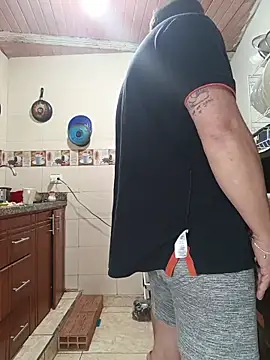 ZuriandAlex online show from February 10, 2026, 11:09 am