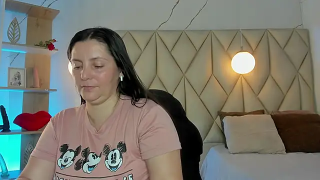 angelswets online show from May 29, 2026, 2:12 pm