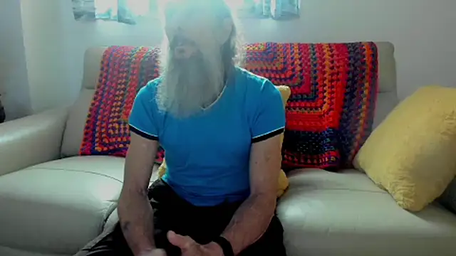 mindphu k online show from March 4, 2026, 10:50 pm