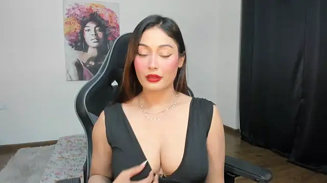 Snapshot of GoddessAnna chatting on February 12, 2025, 5:48 pm GoddessAnna online show from February 12, 2025, 5:48 pm