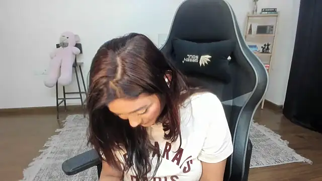 Snapshot of GoddessAnna chatting on March 3, 2025, 9:26 pm GoddessAnna online show from March 3, 2025, 9:26 pm