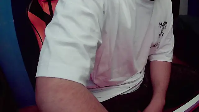 Snapshot of pisceslost chatting on November 23, 2025, 12:31 am pisceslost online show from November 23, 2025, 12:31 am