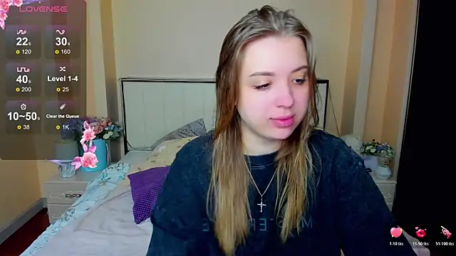 Snapshot of AlexissM chatting on November 25, 2025, 9:09 am AlexissM online show from November 25, 2025, 9:09 am