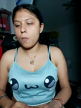 azulzulix online show from September 10, 2025, 1:26 am