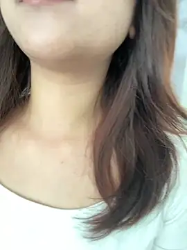 Snapshot of Liliya-77 chatting on February 13, 2026, 6:24 am Liliya-77 online show from February 13, 2026, 6:24 am