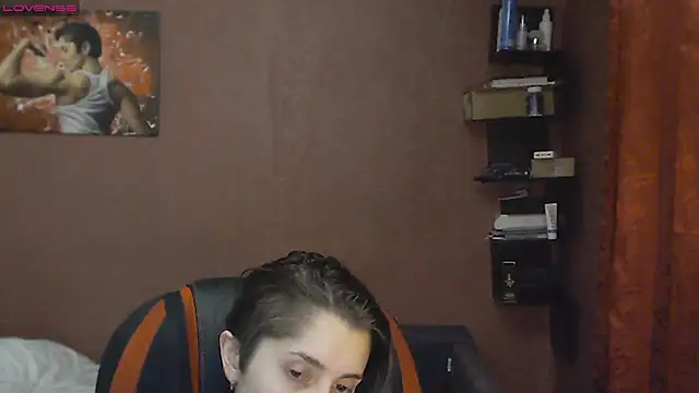 Snapshot of womanstrong78 chatting on March 9, 2025, 7:37 pm womanstrong78 online show from March 9, 2025, 7:37 pm