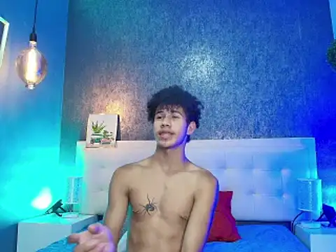 Snapshot of Erick_Zhimerman chatting on March 14, 2025, 9:35 am Erick Zhimerman online show from March 14, 2025, 9:35 am