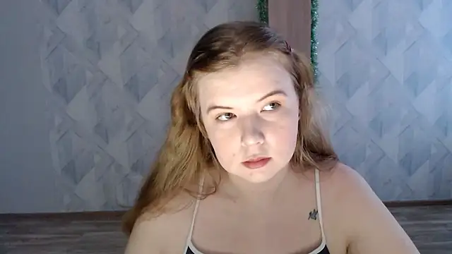 Snapshot of Melina_Hot9 chatting on January 12, 2026, 10:33 am Melina Hot9 online show from January 12, 2026, 10:33 am