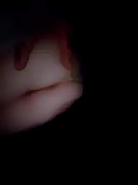 Snapshot of B1GBoyUk chatting on April 15, 2026, 10:32 pm B1GBoyUk online show from April 15, 2026, 10:32 pm