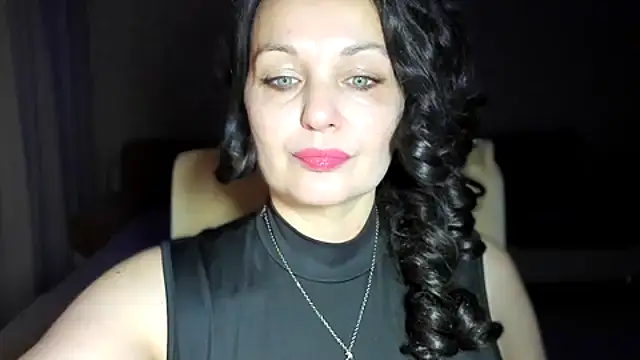 Snapshot of WitchBlueRose chatting on October 24, 2025, 7:02 pm WitchBlueRose online show from October 24, 2025, 7:02 pm