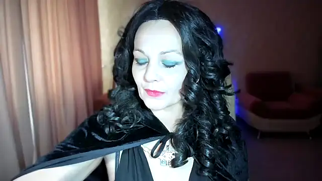 Snapshot of WitchBlueRose chatting on October 11, 2025, 12:17 pm WitchBlueRose online show from October 11, 2025, 12:17 pm
