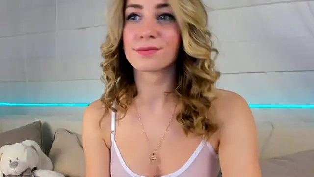 stricred online show from April 3, 2026, 7:31 pm