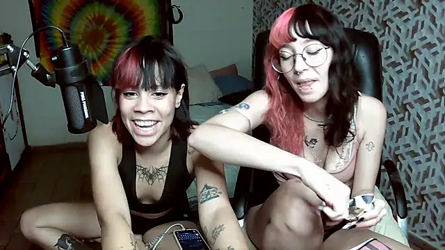 Liv Alt online show from April 15, 2026, 1:44 am