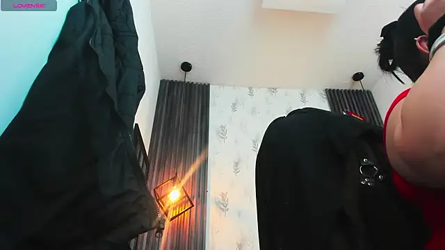 brigittemiller online show from December 1, 2025, 4:30 pm