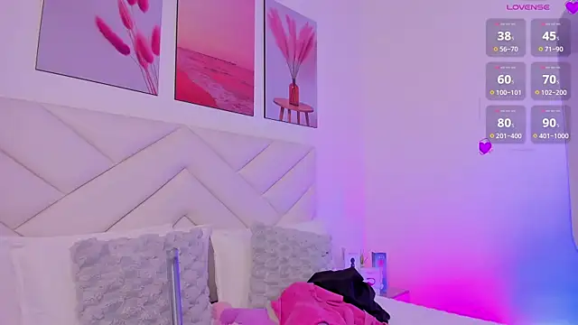 Snapshot of zoe_rivers chatting on February 27, 2026, 6:30 pm zoe rivers online show from February 27, 2026, 6:30 pm