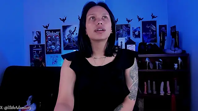 lilith-deveraux online show from February 4, 2026, 2:56 pm