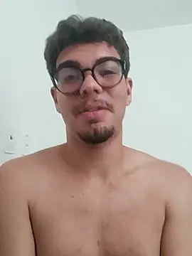 Snapshot of Edwardsky000 chatting on October 15, 2025, 12:57 pm Edwardsky000 online show from October 15, 2025, 12:57 pm