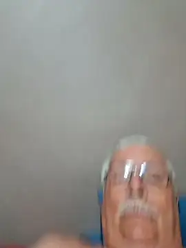 Snapshot of NawtyB1965 chatting on January 9, 2026, 3:57 am NawtyB1965 online show from January 9, 2026, 3:57 am