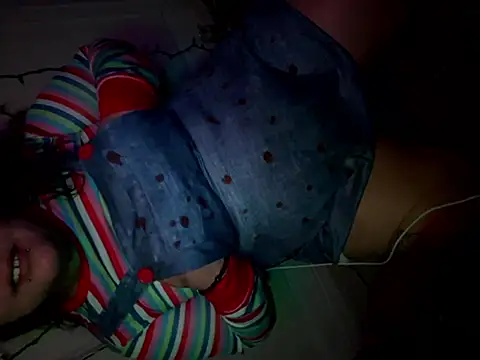 Snapshot of DatBishYouMiss chatting on October 16, 2025, 4:32 am DatBishYouMiss online show from October 16, 2025, 4:32 am