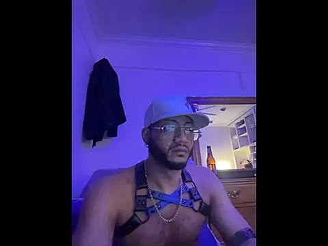 Snapshot of KySir1990 chatting on February 9, 2026, 3:15 am KySir1990 online show from February 9, 2026, 3:15 am