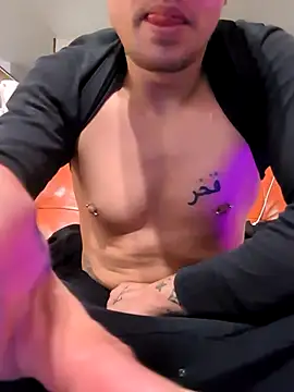 Amirkhai online show from February 21, 2026, 5:48 pm