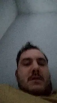 Snapshot of pozrisa76 chatting on January 8, 2025, 6:52 am pozrisa76 online show from January 8, 2025, 6:52 am